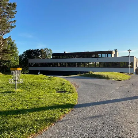 Hotel Borg Sommerhotell 3*