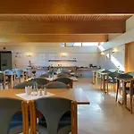 Borg Sommerhotell 3* Олесунн